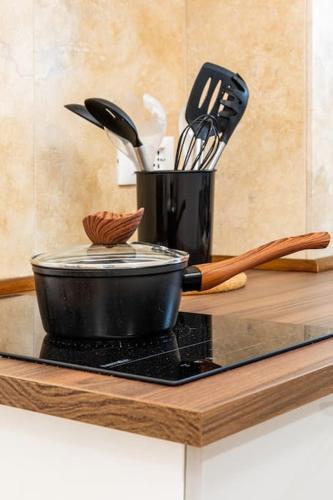 Bottega Augustea Duplex apartment in Monti - Tap to explore photos