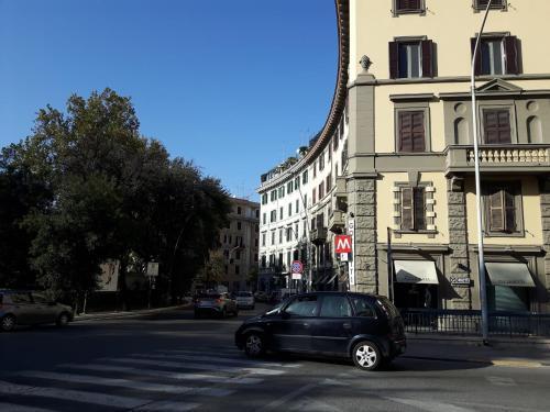 Elegant Haven Re di Roma by Hostand Room Type - Three-Bedroom Apartment Elegant Haven Re di Roma by Hostand Room Type - Three-Bedroom Apartment