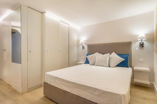 Ciambella Atmosphere by Rental in Rome Room Type - Two-Bedroom Apartment