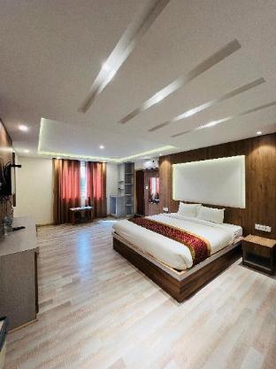 Hotel Nirakar - Tap to explore photos