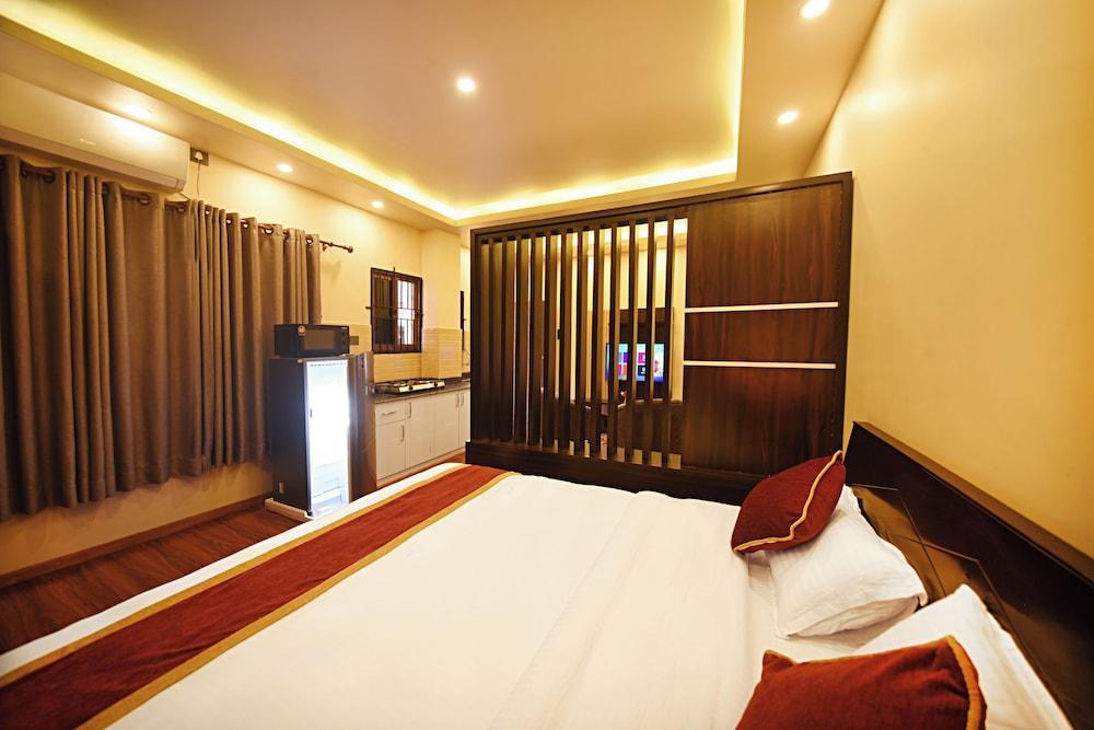 Friends Apartment Pvt.Ltd Room Type - Deluxe Apartment, Non Smoking, Corner
