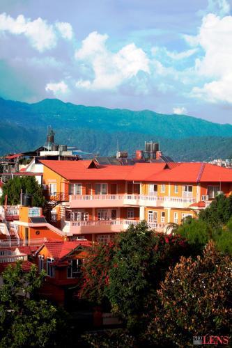 Hotel Melungtse & Apartment - Tap to explore photos