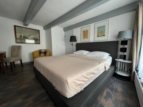 Central Guest Rooms - Tap to explore photos