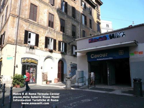 Lovely studio near Colosseum - Tap to explore photos