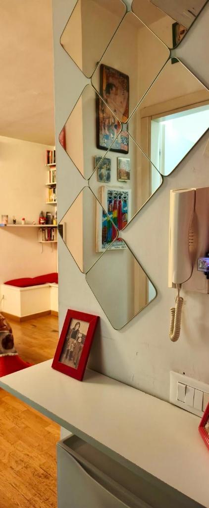 Lovely studio near the Colosseum - Tap to explore photos