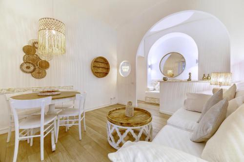 Next to Vatican Museum Luxury Flat Room Type - Two-Bedroom Apartment
