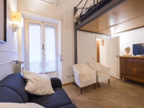 Spanish Steps Frezza Loft - Tap to explore photos