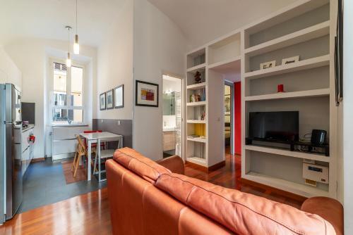 GuestHost - San Giovanni in Laterano Dazzling Apartment - Tap to explore photos