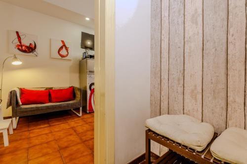 Suite Apartment Prati - Tap to explore photos
