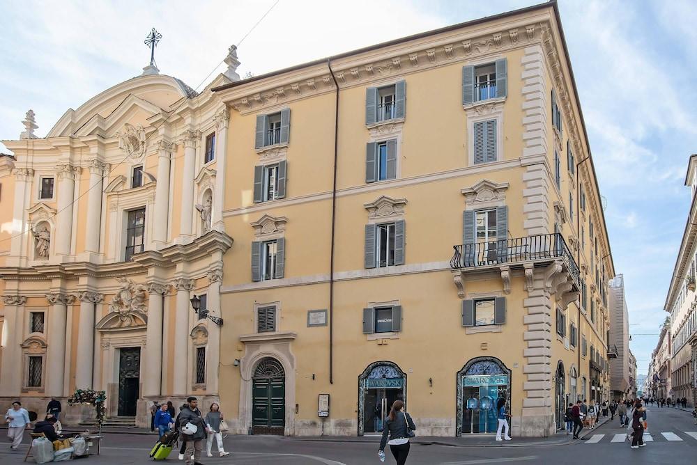 Palazzo Goldoni Condotti Collection - Tap to explore photos