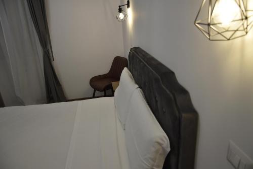 Roma Chic Cattolica Gemelli