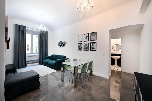 VATICAN DESIGN APARTMENTS - Tap to explore photos