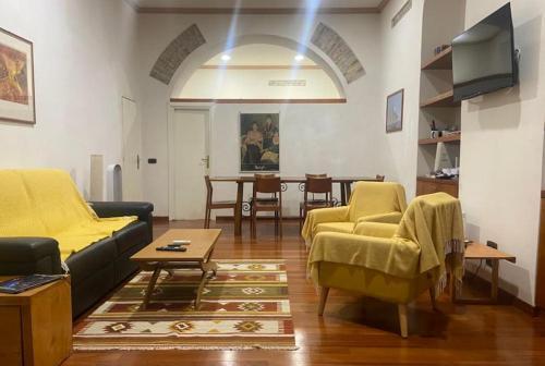 Loft Accogliente - Piazza San Giovanni Room Type - One-Bedroom Apartment