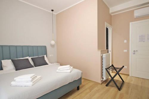 Roma Nostra Luxury B&B - Tap to explore photos