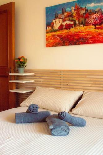 The cozy flat in Roma EUR - Tap to explore photos
