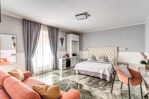 Spanish Step Dream Suites Room Type - Deluxe Double or Twin Room