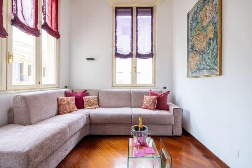NOSTROMONDO - Exclusive Loft - Split level in Viale Parioli - Tap to explore photos