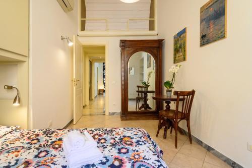 Quattro Cantoni Apartment Monti - Tap to explore photos