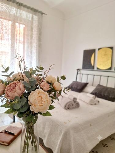 Porta Labicana House -10 minutes from Termini Station - Tap to explore photos