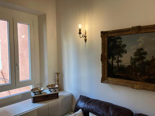 Maison Romana Trastevere Suites - Tap to explore photos