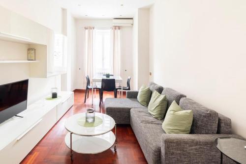 Villa Borghese cozy apt Room Type - One-Bedroom Apartment