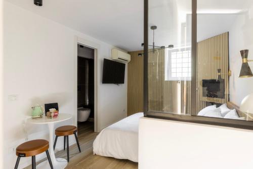 MauveSweetRhome 4 Room Type - One-Bedroom Apartment