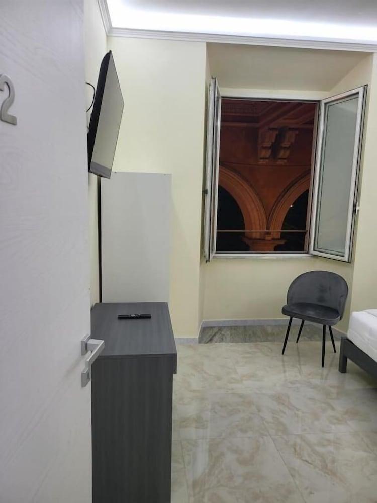 Rome Jubilee Stays Room Type - Deluxe Double Room
