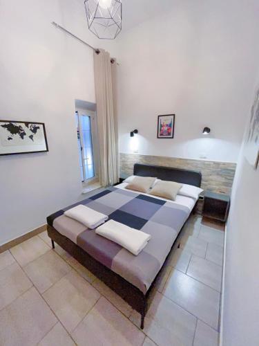 Overseas Guesthouse Room Type - Small Double Room