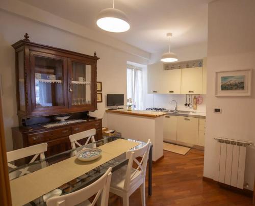 Dimora al Colosseo, 2 bedrooms Room Type - Two-Bedroom Apartment Dimora al Colosseo, 2 bedrooms Room Type - Two-Bedroom Apartment