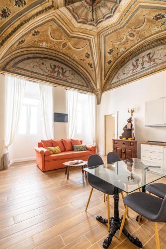 Piccola Roma Caravaggio Apartment - Tap to explore photos