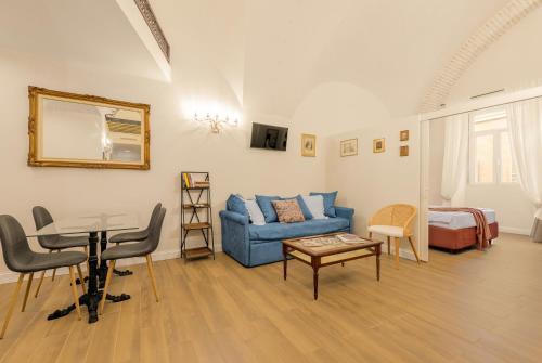 Piccola Roma Caravaggio Apartment - Tap to explore photos