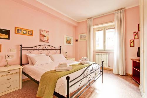 Suite Porta Portese Room Type - One-Bedroom Apartment