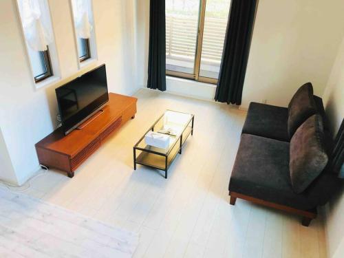アンドステイ島尻5丁目 Room Type - Three-Bedroom Apartment アンドステイ島尻5丁目 Room Type - Three-Bedroom Apartment