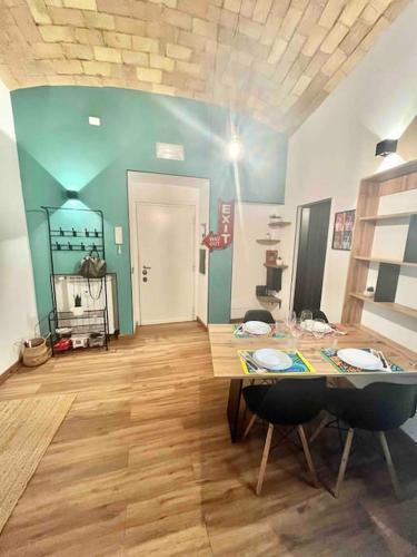 NEW Look8 Vatican Home Room Type - Two-Bedroom Apartment