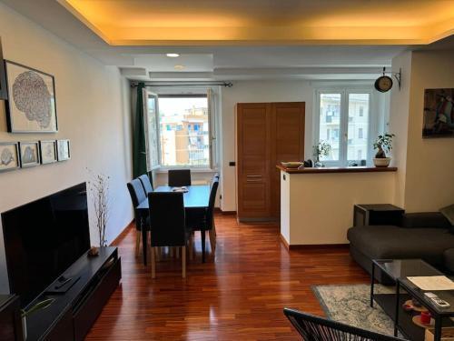 Quarto Piano - intero alloggio a Roma Room Type - Two-Bedroom Apartment