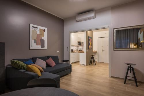 Super Comfort Pisino Street - Tap to explore photos