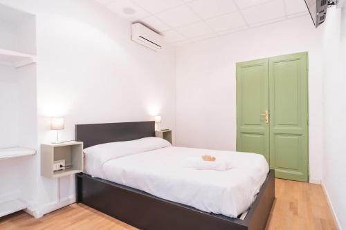 Trevi's BuddyRent Room Type - Two-Bedroom Apartment Trevi's BuddyRent Room Type - Two-Bedroom Apartment