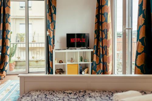 Ponte - Tap to explore photos