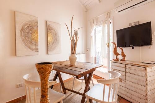 Pantheon Splendid Flat with Terrace Room Type - One-Bedroom Apartment with Terrace Pantheon Splendid Flat with Terrace Room Type - One-Bedroom Apartment with Terrace