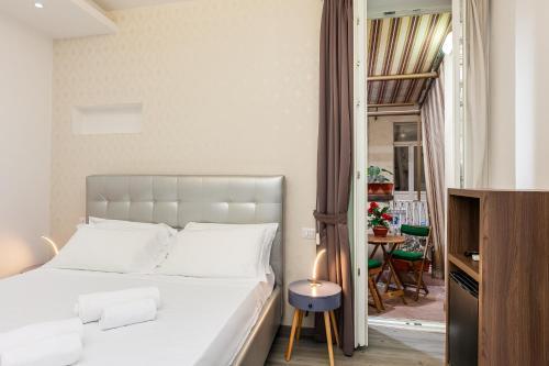 Spagna Boutique Suites Room Type - Double Room with Balcony