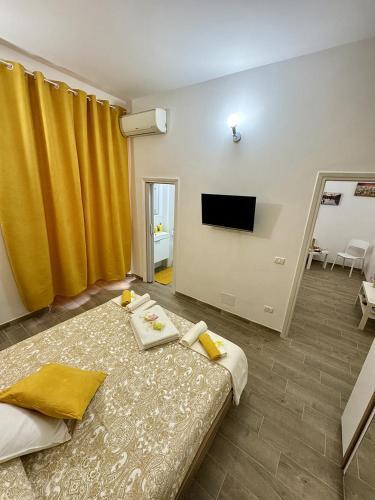 Paradise Suite Roma centro - Tap to explore photos