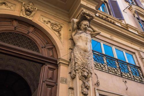 TLV Navona Guest House o Affittacamere - Tap to explore photos