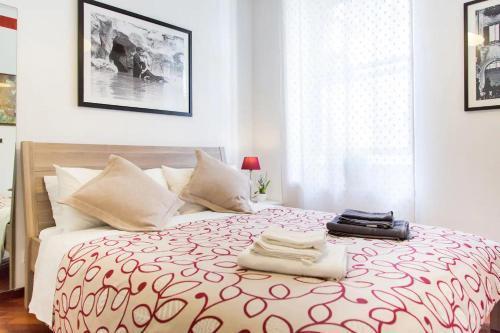 Perla - Cozy Apartment in Piazza Navona