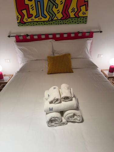 Be Your Home - Mazzini 144 - Tap to explore photos