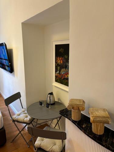 San Pietro Prestige Rooms - Tap to explore photos