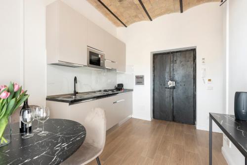 W STUDIO TERMINI - Tap to explore photos