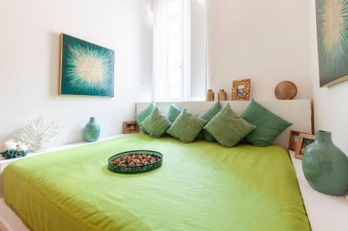 Spanish Steps Splendid Apartment