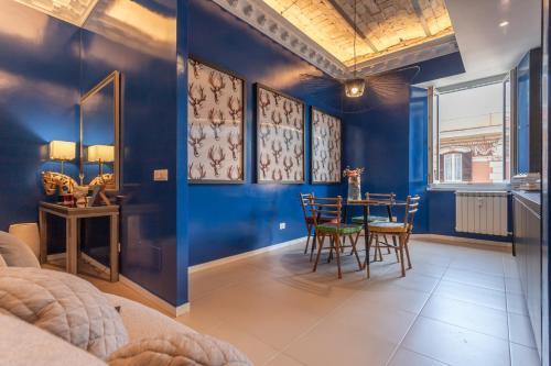Maison Colonna Luxury Suites - Tap to explore photos
