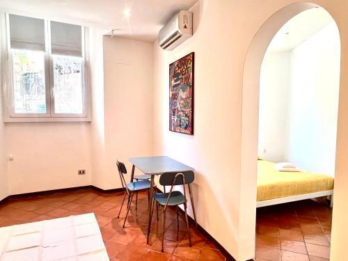 The Studio in Monti - Tap to explore photos
