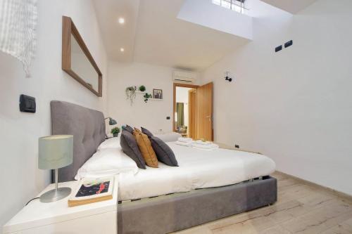 Monte del Gallo Apartment for groups - Tap to explore photos